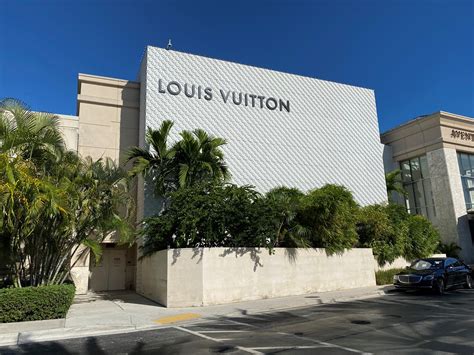 aventura louis vuitton|Louis Vuitton aventura fl.